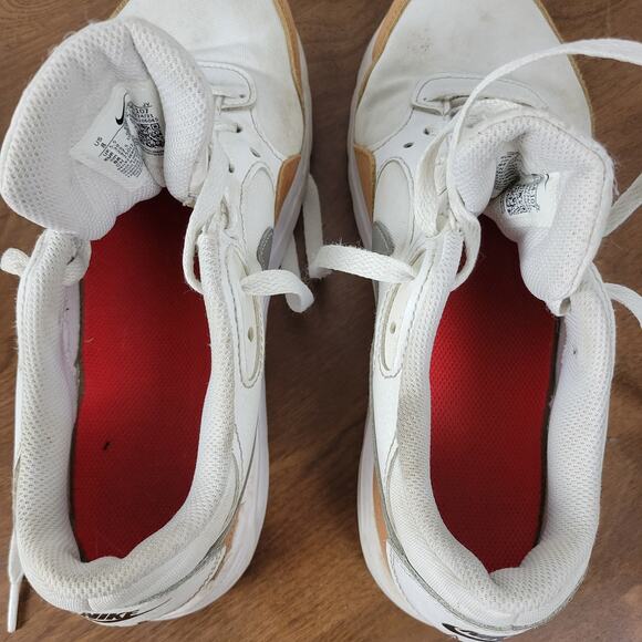 Nike Air Max SC Women's 8 White Metallic Marathon Running Lightweight CW4554-107 - Picture 11 of 13